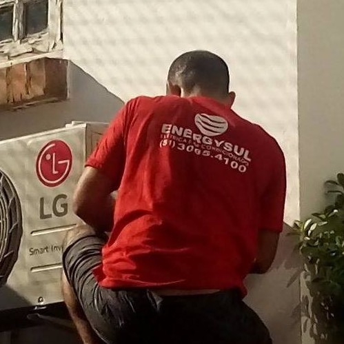 Instalação, Manutenção e Limpeza de Ar Condicionado